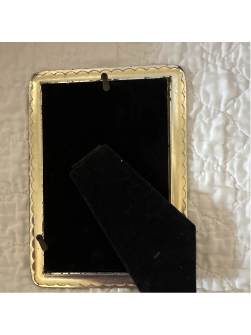 Gold Tone Ornate Metal Rectangle Freestanding Photo Frame Clear Glass Portrait